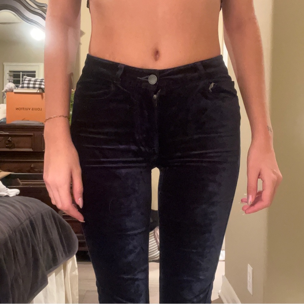 Paige denim colette crop flare in blue velvet